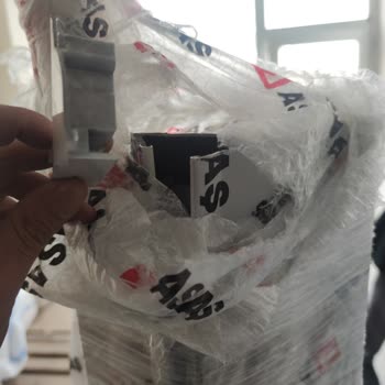 Sürat Kargo’da Tekrarlanan Hasarlı Panjur Gönderimi Ve 6 Bin TL’lik Mağduriyet