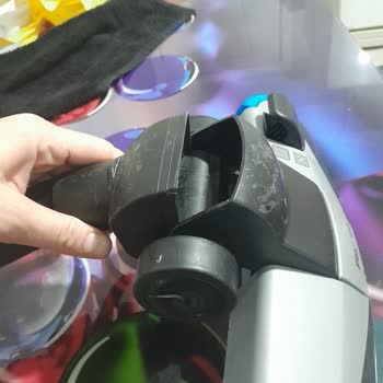 Philips Süpürge Başlığı Ayrıldı, Yetkili Servis Kullanıcı Hatası Dedi Ve Ücret İstedi
