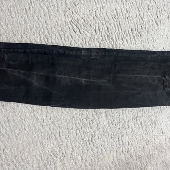 Siyah Kot Pantolonunun Hızlı Renk Solması Ve Mağaza İhmalkârlığı