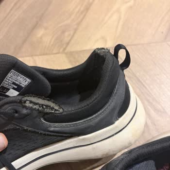 Kısa Sürede Yırtılan Skechers Ayakkabımın Garanti Reddi