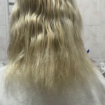 Dyson Airstrait Düzleştirici Boyalı Saçlarıma Ağır Hasar Verdi