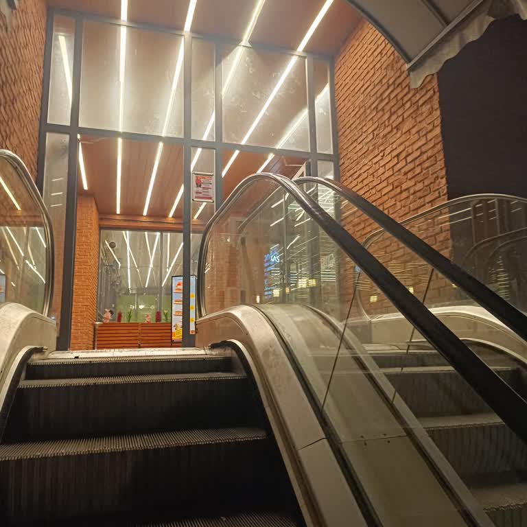 Kapanış Zamanına Yakın Olmasına Rağmen Müşteri İçeri Alınmadı