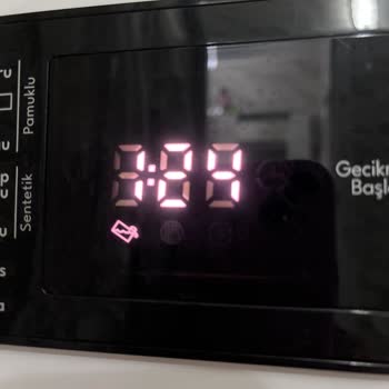 Sürekli Su Sızıntısı Ve Çamaşır Zedelenmesi Nedeniyle Vestel Kurutma Makinesi Değişim Talebi