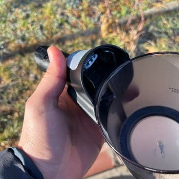 Bosch Dik Şarjlı Süpürge Toz Haznesi Tırnağı Kırıldı, Ücretsiz Değişim Talebi