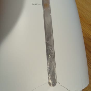 Reklam Edilen Kullanım Şartına Rağmen Çatlayan Nemlendirici Ve Ücret İddiası