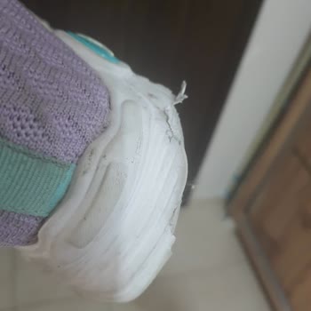 Ayakkabının Kısa Sürede Yıpranması Kullanıcı Hatası Olarak Değerlendirildi