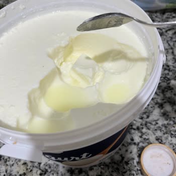 A101'den Aldığım Birşah Yoğurdunun Kıvamı Değişti Güven Sarsıldı