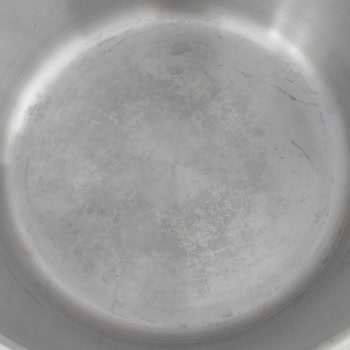 Amboss Çeyiz Setlerindeki Tekrarlayan Kararma Ve Leke Sorunları İçin Tam İade Talebi