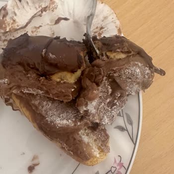 Mamak Boğaziçi Aydos Pastanesinde Eklerde Hijyen Sorunu Ve Çocuk Sağlığı Riski