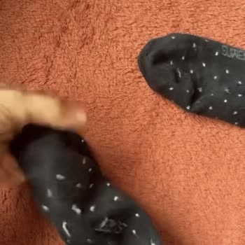 10 Bin Liralık İç Çamaşırı Ve Çoraplarda Hemen Yırtılma Suwen Çözüm Sunmadı