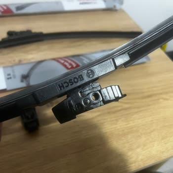 Orijinal Silecek Takımı Yanıltıcı 3D Aparatlar Ve Tekrarlanan İade Reddi