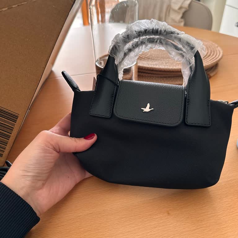 Eksik Aksesuar Nedeniyle Beymen'den Tatmin Edici Çözüm Talebi