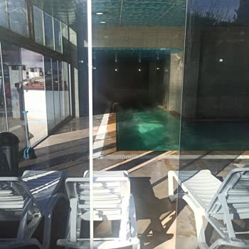 Hisarköy Termal Kırık Camlar Nedeniyle Soğuk Havuz Ve Ücret İadesi Reddi