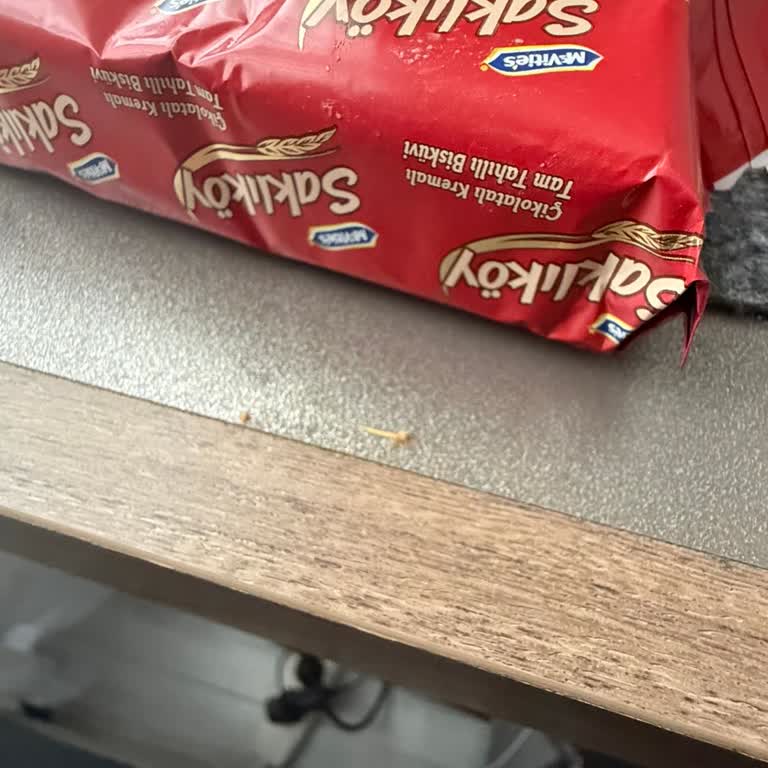 Kıymıklı Bisküvi Ve Gıda Güvenliği Endişesi