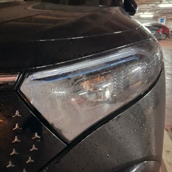 Mercedes EQB 250'de Ön Farların İçten Buğulanması Garanti Talebi