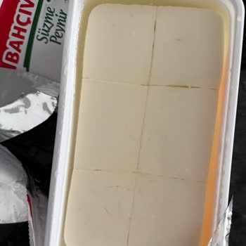 Son Kullanma Tarihi Geçmemiş Süt Ürünleri Ve Yumurta Bozuldu, Sağlık Riski Ve İade Talebi