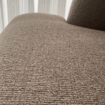 Kumaş Kalitesindeki Sorun Nedeniyle Koltuk Takımının Yeni Dayanıklı Kumaşla Değiştirilmesi