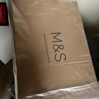 Marks And Spencer Eksik Cilt Temizleyicisi Ve İade Talebi