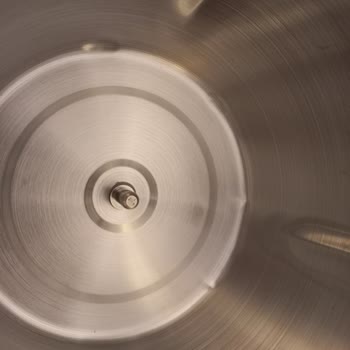 Hasarlı Mutfak Robotu Ve Yırtık Kutu: Tam İade Talebi