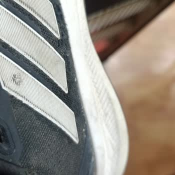 Garanti Devam Ederken Ayakkabım Kısa Sürede Açıldı Ve Talebim Haksızca Reddedildi