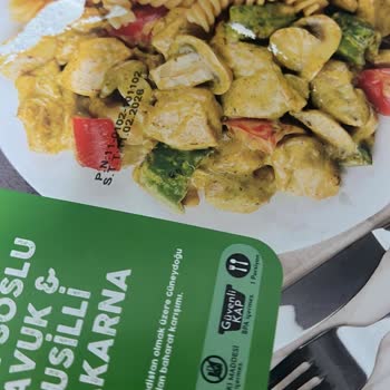 Gurmepack Hazır Makarnalı Tavuk Yemeğinde Şişme Tespit Edildi Gıda Güvenliği Endişesi