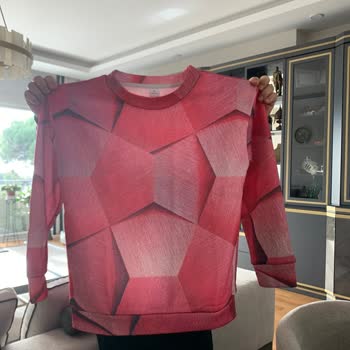 Bluz Bedeninin Küçük Olması Nedeniyle Kargo Ücretleri Karşılanarak Değişim Talebi