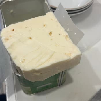 Koop Market Tarım Kredi Beyaz Peynirde Renk Ve Tuz Sorunu Yaşadım!