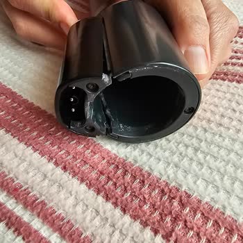 Philips 8000 Dikey Süpürge Bağlantı Kırıkları Nedeniyle Kullanılamaz