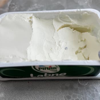 Labne Ürününde Alüminyum Parçası Ve Şirketin Cevapsız Tutumu