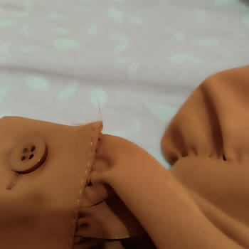 Hatalı Dikişli Elbise İçin İade Reddedildi Ve Kargo Ücreti Talep Edildi