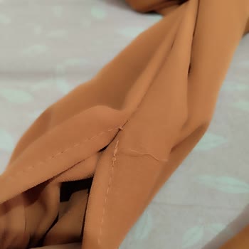 Hatalı Dikişli Elbise İçin İade Reddedildi Ve Kargo Ücreti Talep Edildi