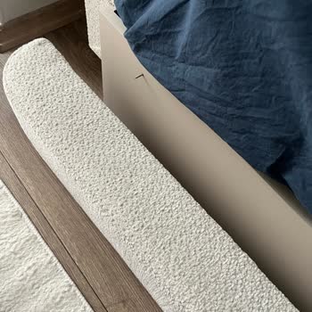 Aksu Çarşı’da Arızalı Yatak Odası Takımı Ve Kaba Mağaza Davranışı