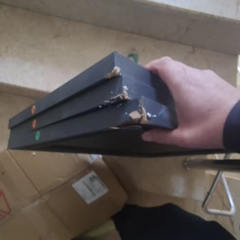 Kelebek Mobilya’dan Geciken Ve Hasarlı Konsol Teslimatı