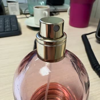 Yves Rocher'dan Bozulan Parfüm İçin Geri Ödeme Talebi