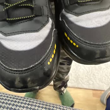 Vicco Çocuk Ayakkabısında Tek Kullanımda Deri Yırtılması Ve İade Talebi