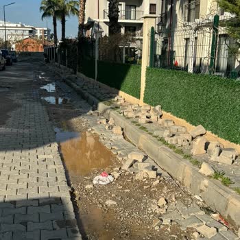 Menemen Seyrek İnönü Mahallesi'nde Tamamlanmayan Kazı Ve Temizlik İhmali