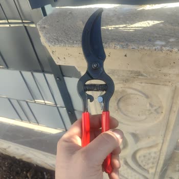 İzeltaş Budama Makası Kesim Sorunu Ve Mağaza Cevapsızlığı