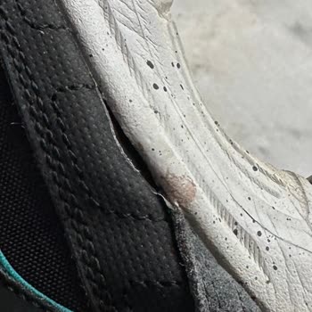 Kışlık Ürünüm Yan Taraflarda Açılma Sorunu, İnceleme Sonuçsuz