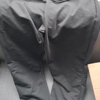 Slazenger Eşofmanlarda Kalıp Tutarsızlığı Ve İlk Yıkamada Amblem Dökülmesi