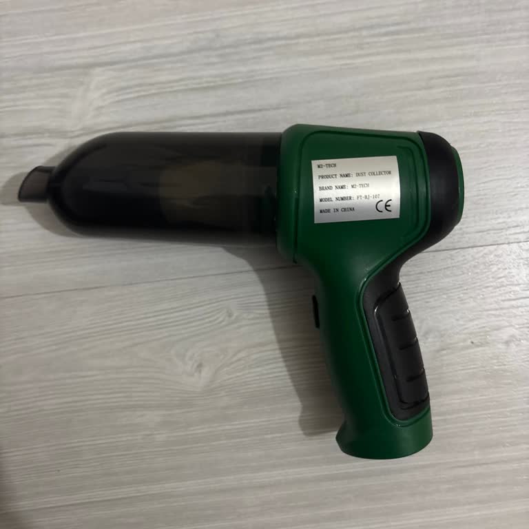 Reklamdaki Araç Süpürgesiyle Alınan Ürün Farklı Ve İletişim Yok