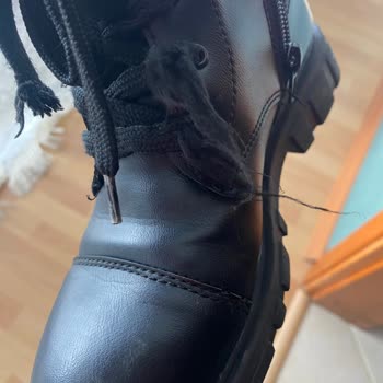 LCW Çocuk Botunda Hızlı Aşınma Ve Mağaza Servisi Yokluğu