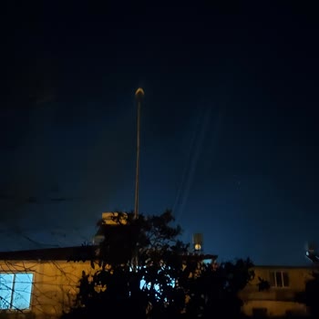 Yanmayan Sokak Lambası Kontrol Edilmeden Kapatıldı, Acil Onarım Gerekiyor