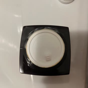 Akış Ve Bozuk Gelen Krem İçin Değişim Ve İade Talebi