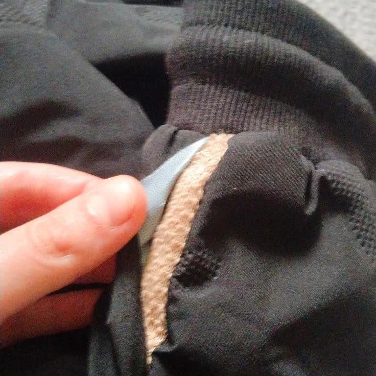 Stilora’dan Defolu Peluş Pantolon Ve Müşteri Hizmetleri İletişimsizliği