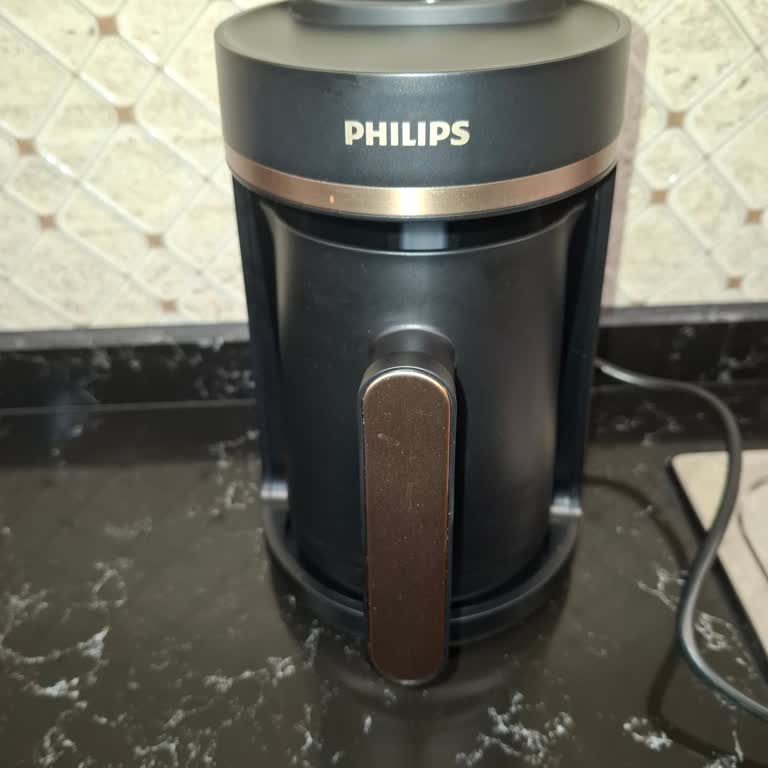 Philips 5000 Serisi Kahve Makinesinin Cezve Sızıntısı İçin Değişim Ve İade Talebi