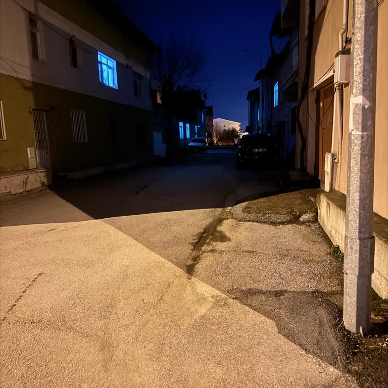 Kütahya’da Sokak Aydınlatması 4 Gün Çalışmıyor, Güvenlik Riski