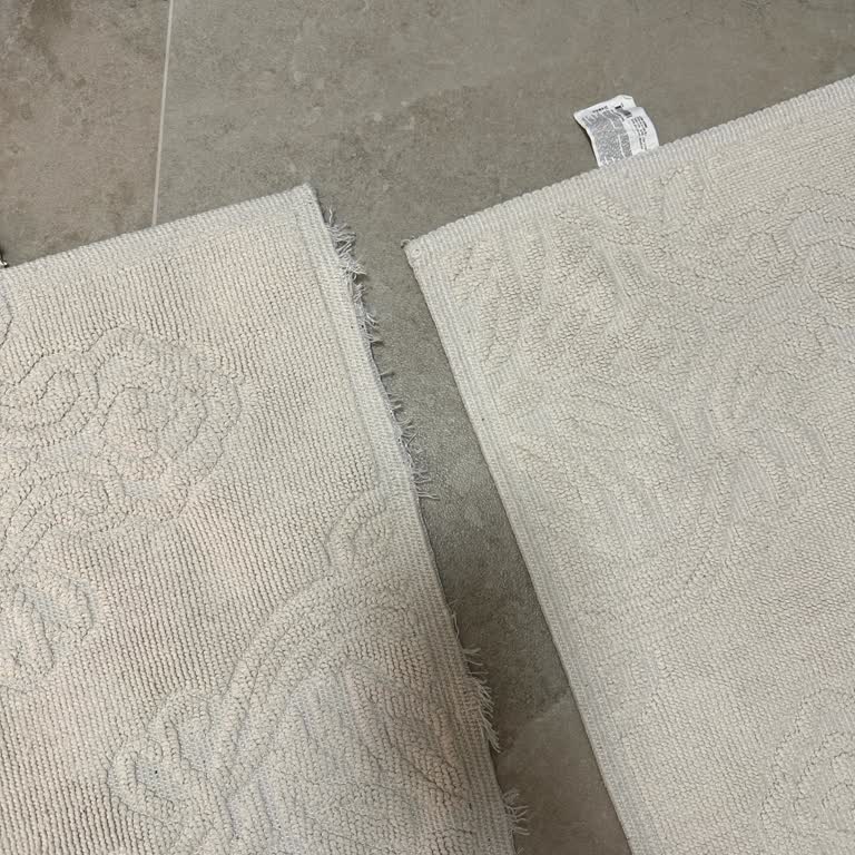 LCW Mağazasından Alınan Banyo Paspasında İlk Yıkamada Kalite Düşüklüğü