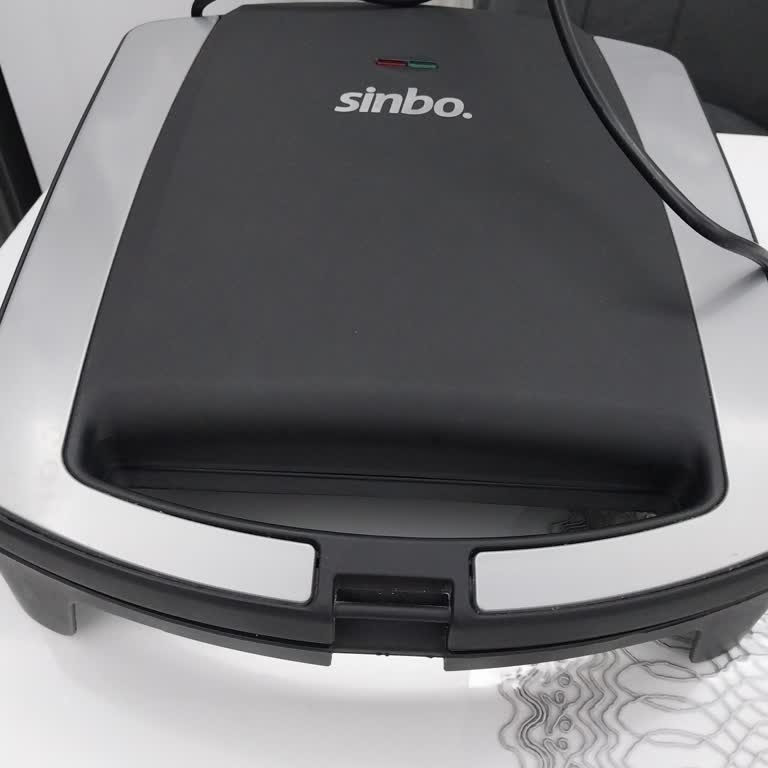 Sinbo Tost Makinesi Sıcaklık Sorunu Nedeniyle Tost Yapamıyor