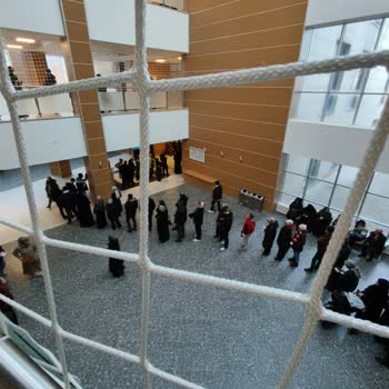 Sabah 9’da Gelen Hastaların Uzun Beklemesi Ve Kayıt Personeli Yetersizliği