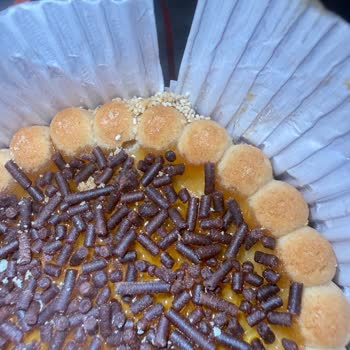 Eti Gıda Ürünün Üzerinde Kurtçuk Yuvası Oluşmaya Başladığını Gördüm